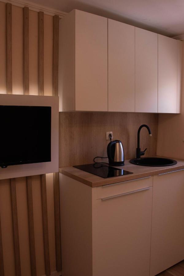 Luxury Studio Apartment Mostar Bagian luar foto