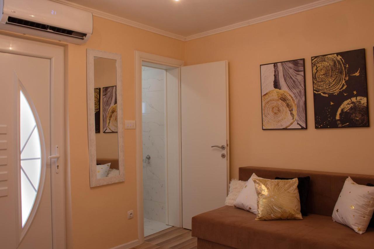 Luxury Studio Apartment Mostar Bagian luar foto