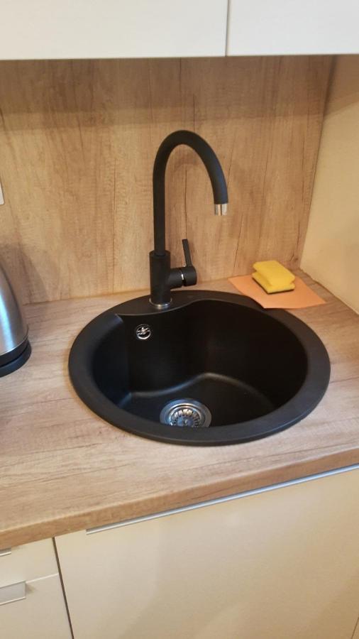 Luxury Studio Apartment Mostar Bagian luar foto